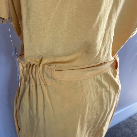 NWT Justify medium collared mustard button down dress, tie waist and pockets! - Picture 11 of 14